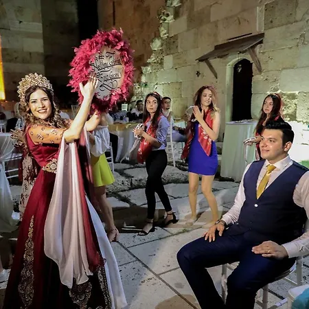 Akhan Kervansaray *