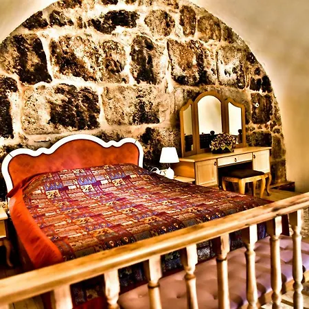 Akhan Kervansaray * Eskihisar