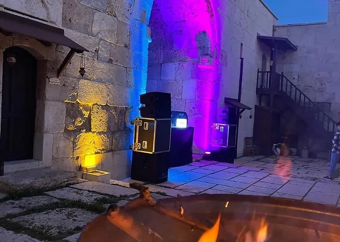 Akhan Kervansaray Hotel *