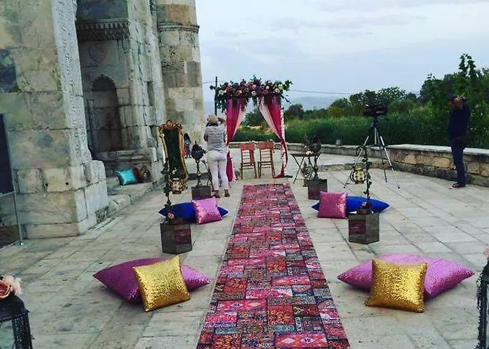 Akhan Kervansaray Eskihisar