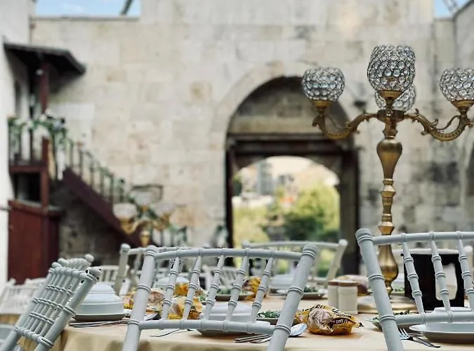 Akhan Kervansaray * Eskihisar