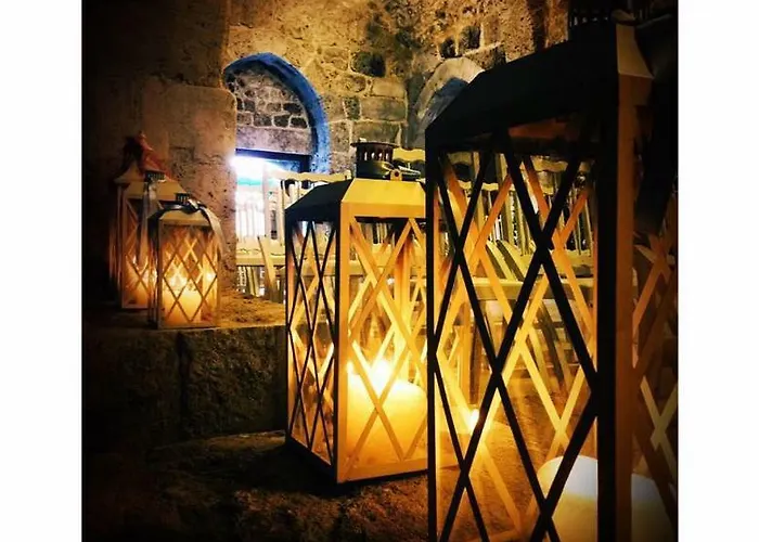 Akhan Kervansaray Eskihisar